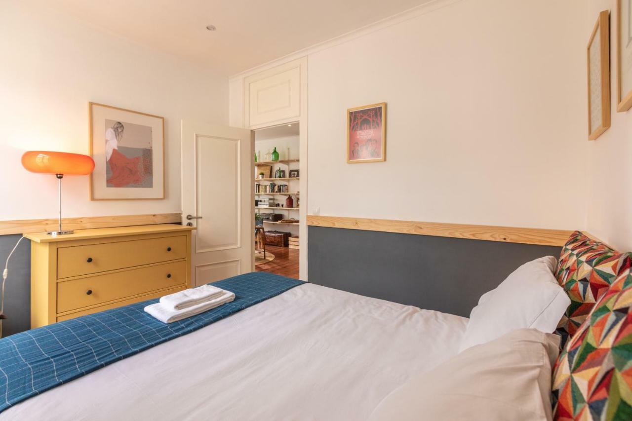 Fantastic Family Apartment In Estrela リスボン エクステリア 写真