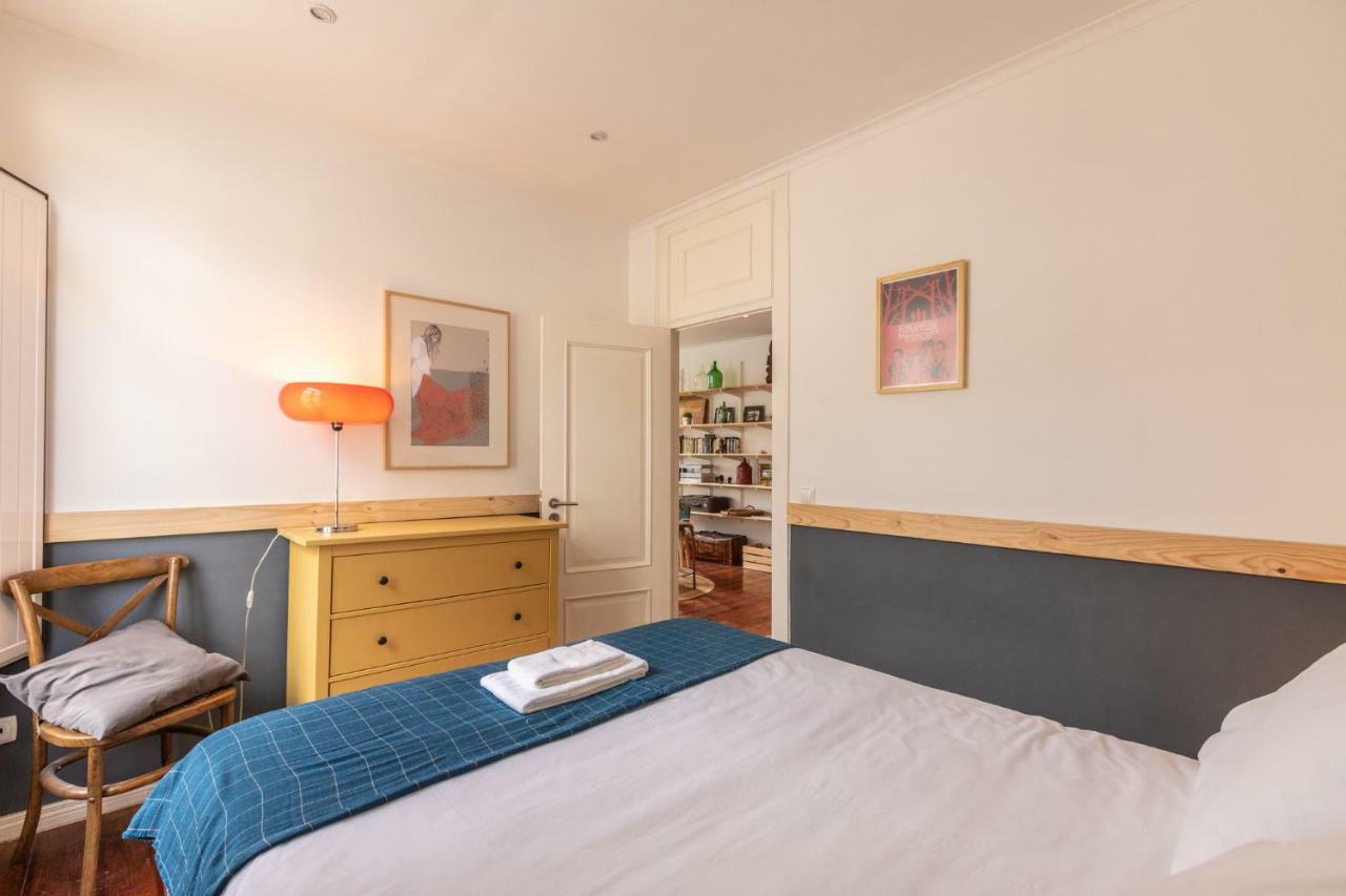 Fantastic Family Apartment In Estrela リスボン エクステリア 写真