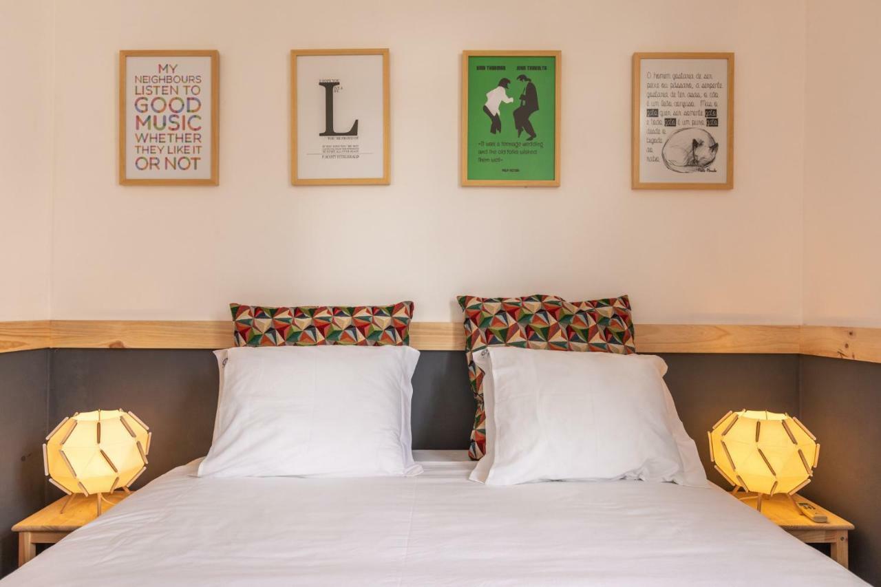 Fantastic Family Apartment In Estrela リスボン エクステリア 写真